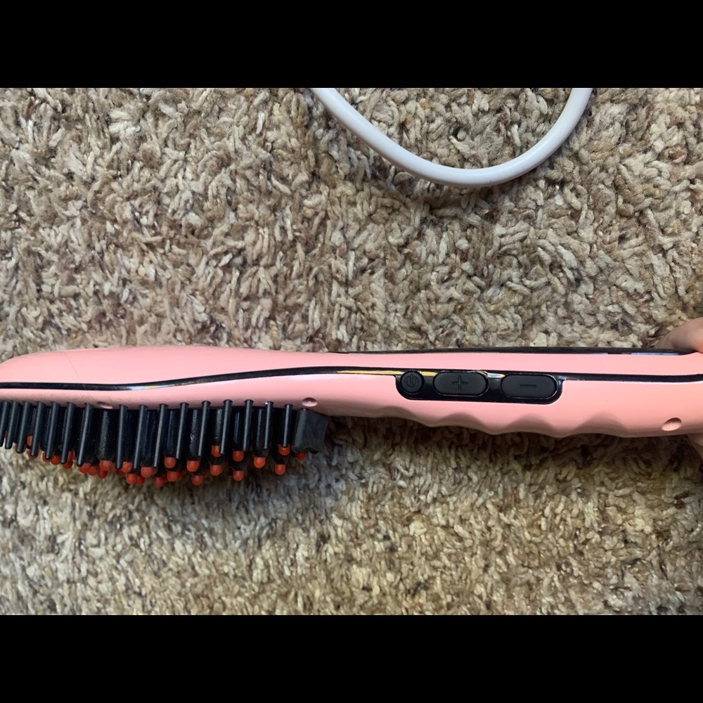 Hairbrush Straightener